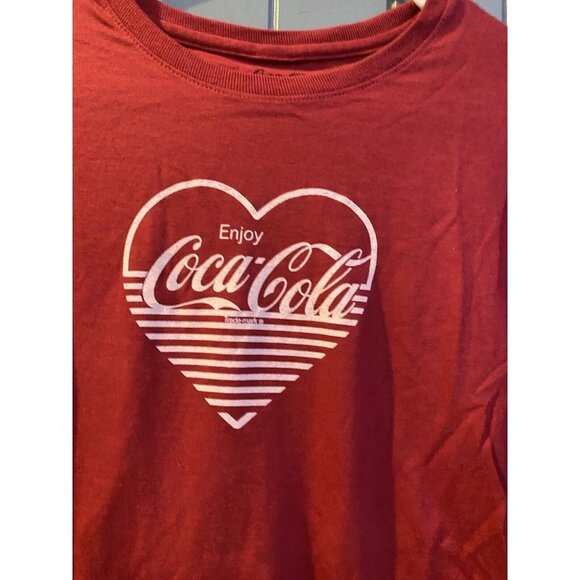 Freeze Juniors Coca-Cola-Graphic Cotton T-Shirt, X-Small, Independence Red - Picture 2 of 5